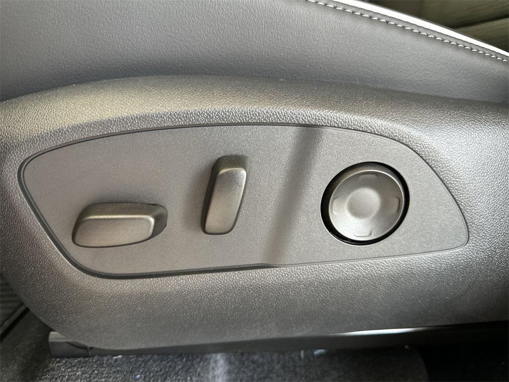 new 2025 Buick Enclave car, priced at $52,400