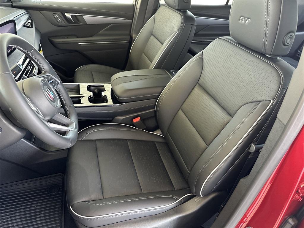 new 2025 Buick Enclave car, priced at $52,400