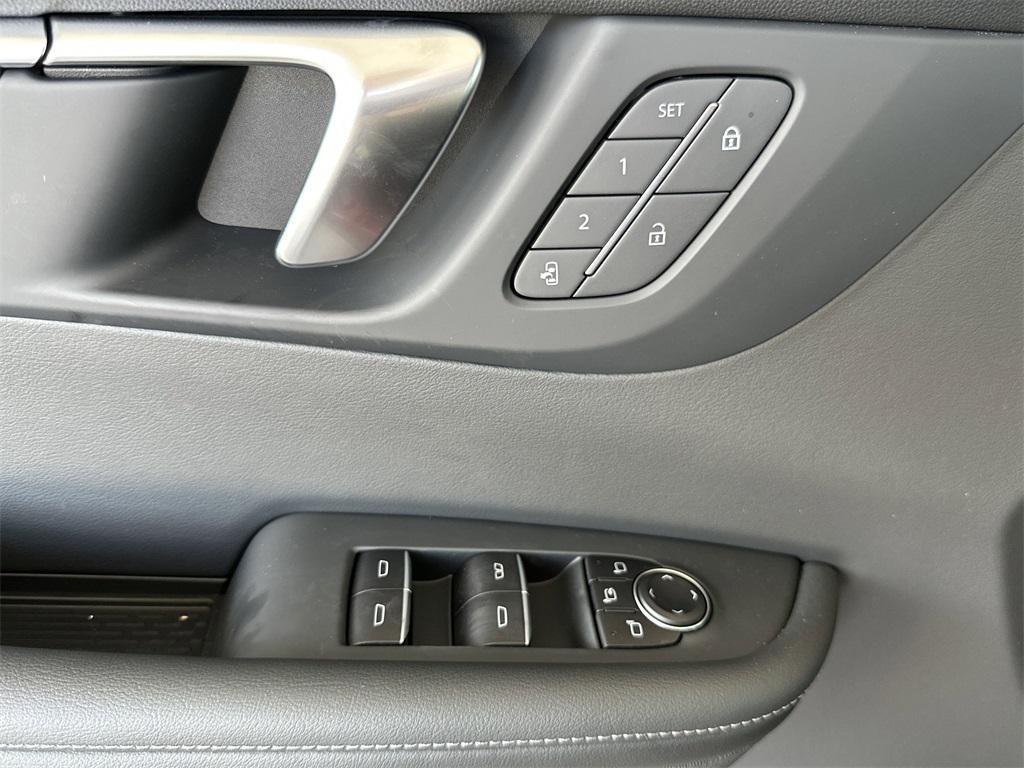 new 2025 Buick Enclave car, priced at $52,400