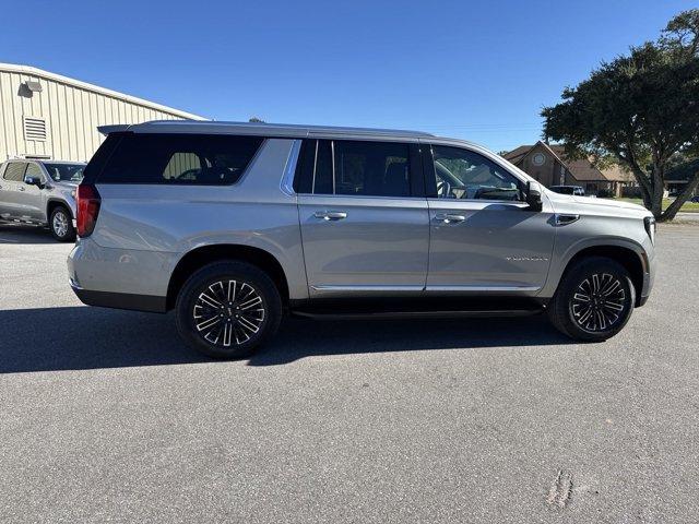 new 2025 GMC Yukon XL car, priced at $76,110