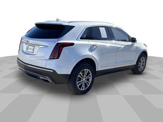 used 2021 Cadillac XT5 car, priced at $31,121