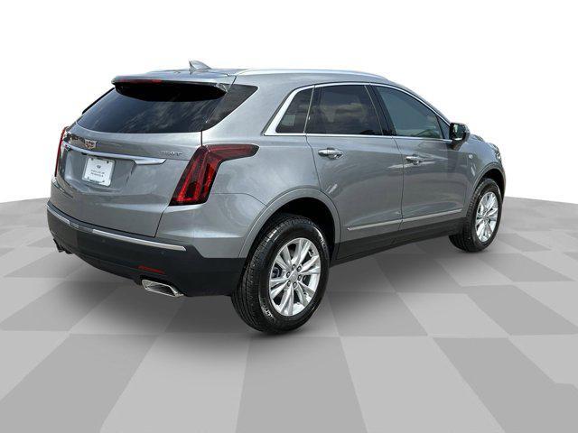 new 2024 Cadillac XT5 car, priced at $45,305