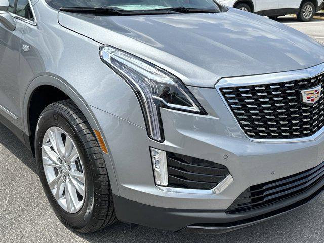 new 2024 Cadillac XT5 car, priced at $45,305