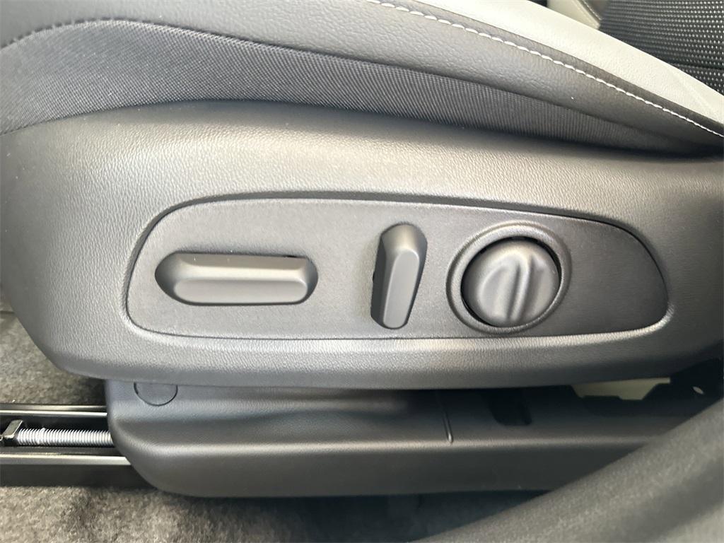 new 2026 Buick Envista car, priced at $27,187