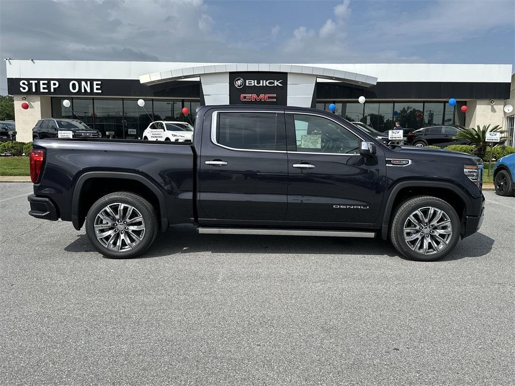 new 2025 GMC Sierra 1500 car, priced at $71,945