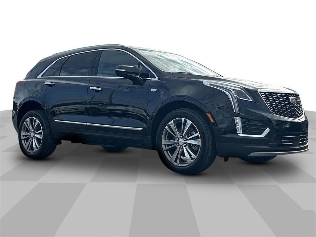 new 2026 Cadillac XT5 car, priced at $60,095