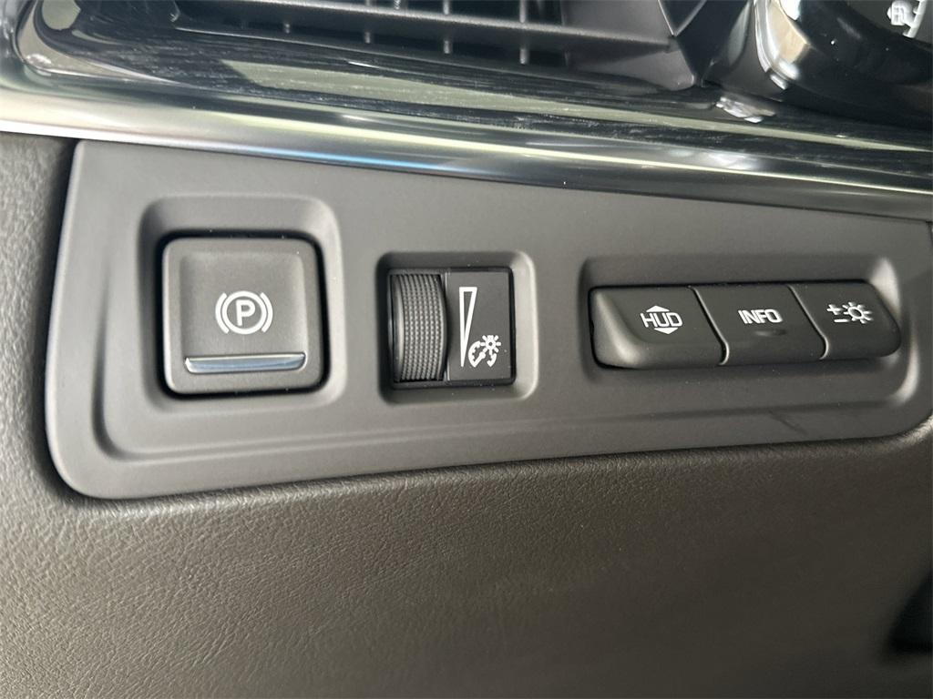 new 2026 Cadillac XT5 car, priced at $60,095