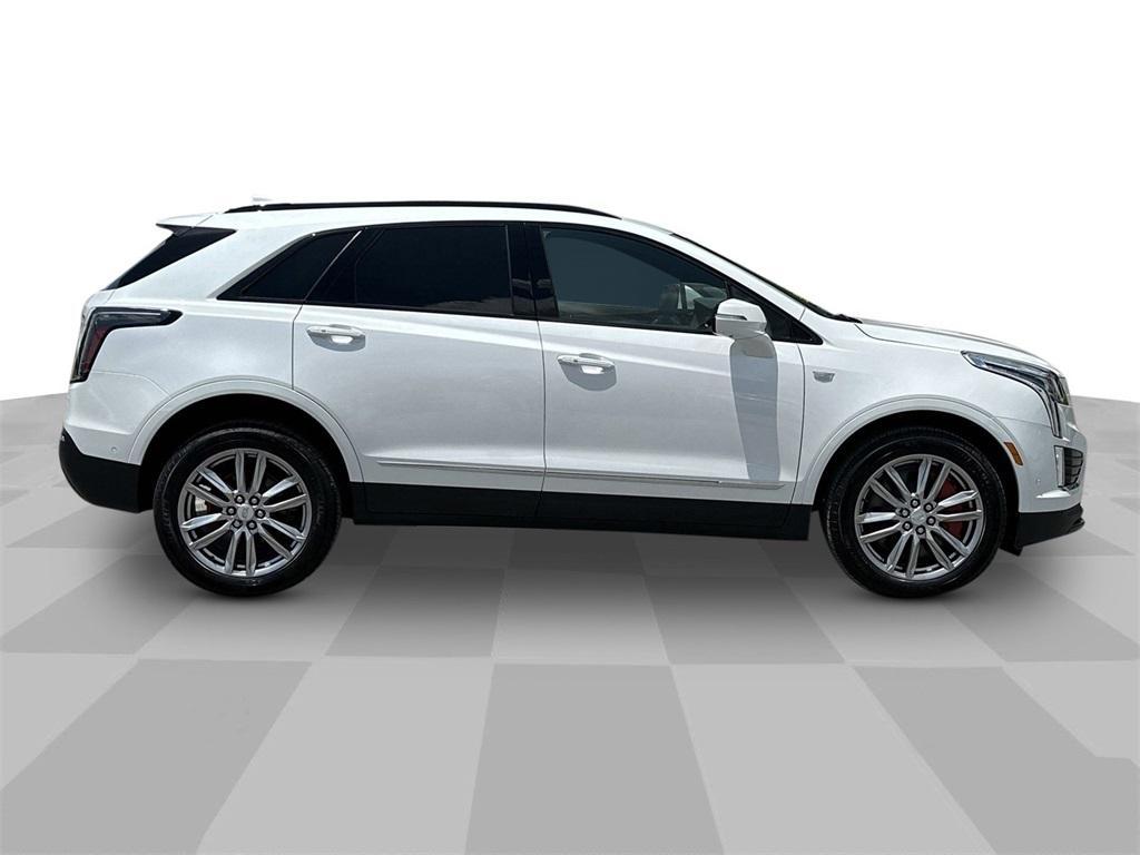 new 2025 Cadillac XT5 car, priced at $64,885