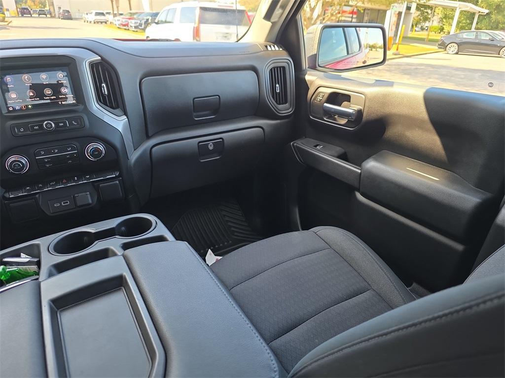 used 2022 Chevrolet Silverado 1500 car, priced at $27,742