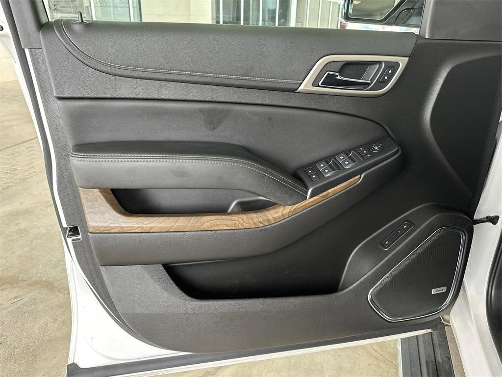 used 2019 GMC Yukon car, priced at $35,782