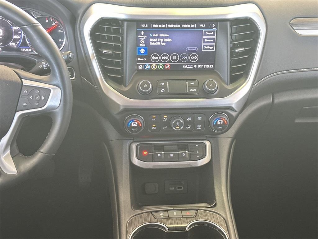 used 2023 GMC Acadia car, priced at $33,321