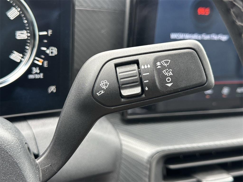 used 2024 Ford Mustang car, priced at $29,273