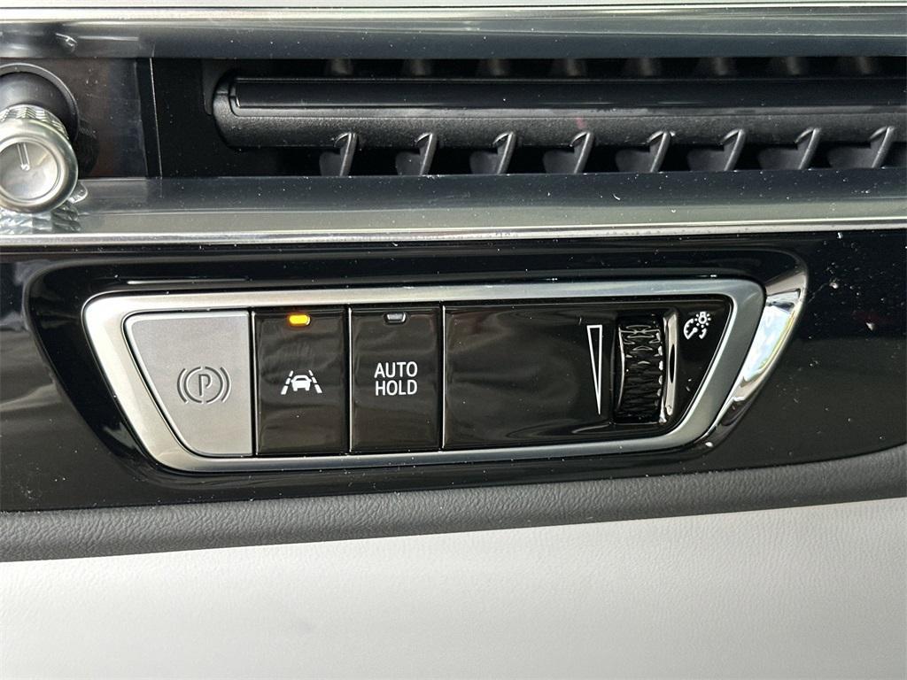 new 2025 Cadillac LYRIQ car