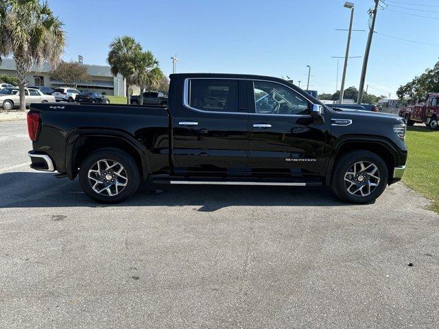 new 2025 GMC Sierra 1500 car, priced at $63,040