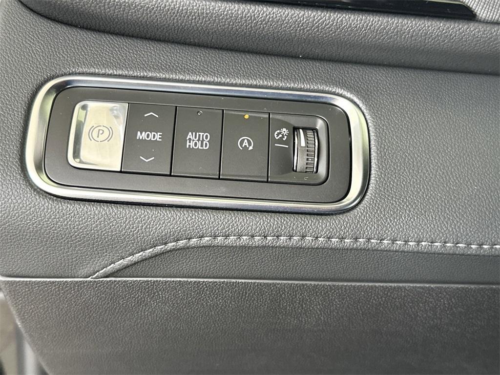 new 2025 Buick Enclave car, priced at $51,830