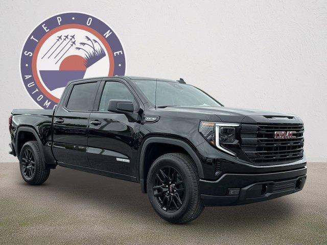 new 2025 GMC Sierra 1500 car, priced at $56,290