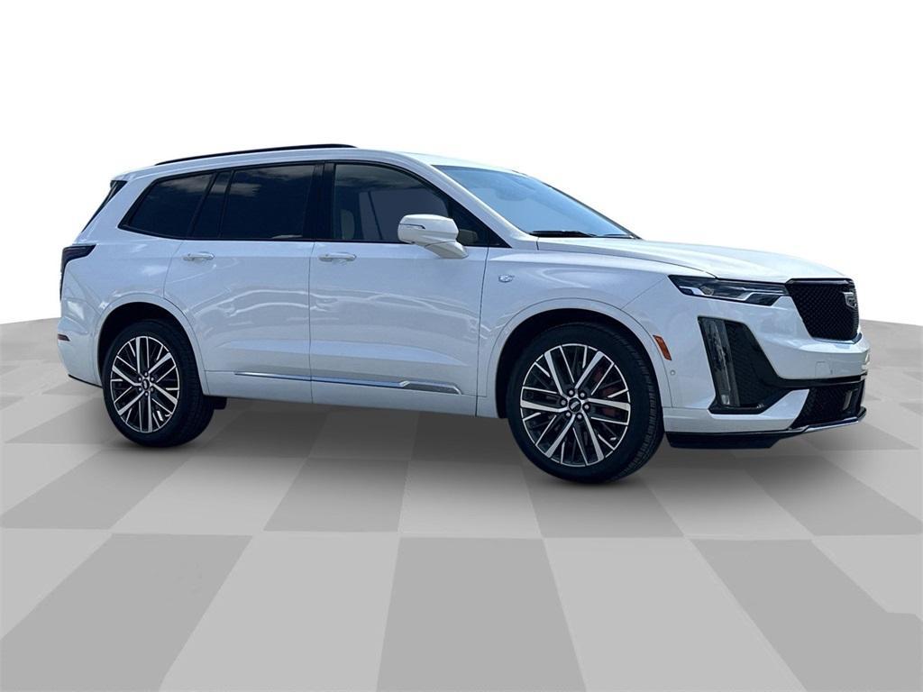 new 2025 Cadillac XT6 car, priced at $63,065