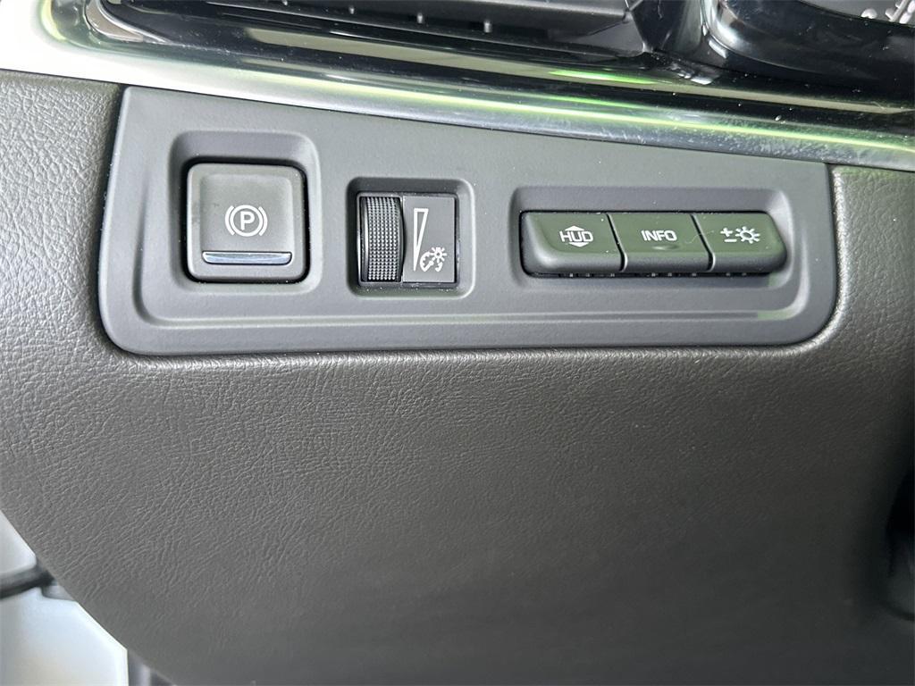 new 2025 Cadillac XT6 car, priced at $63,065