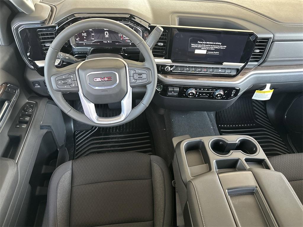 new 2025 GMC Sierra 1500 car, priced at $51,590