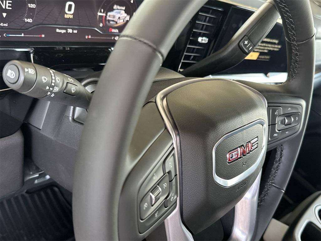 new 2025 GMC Sierra 1500 car, priced at $51,590