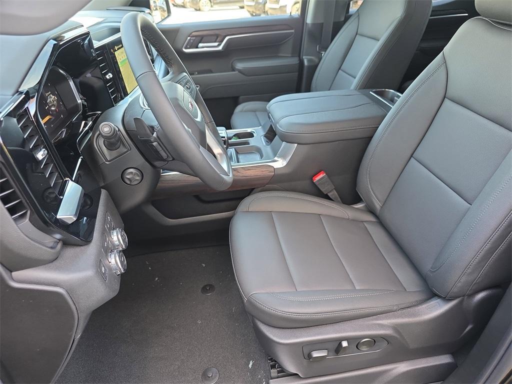 new 2026 GMC Sierra 1500 car, priced at $65,670