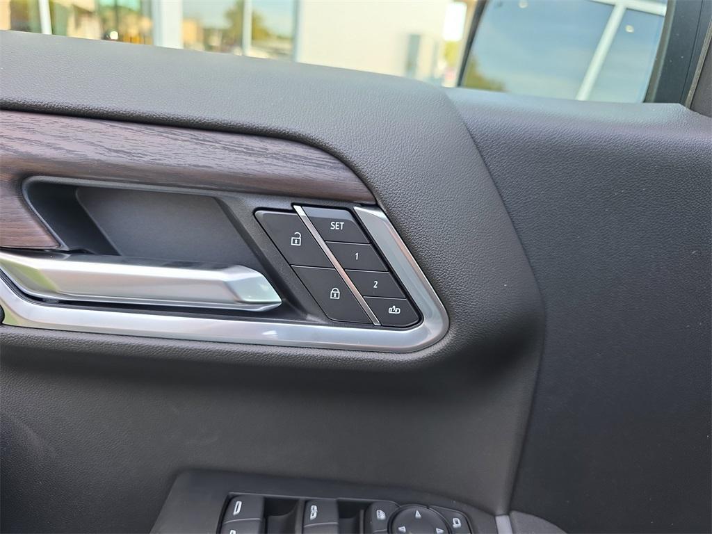 new 2026 GMC Sierra 1500 car, priced at $65,670