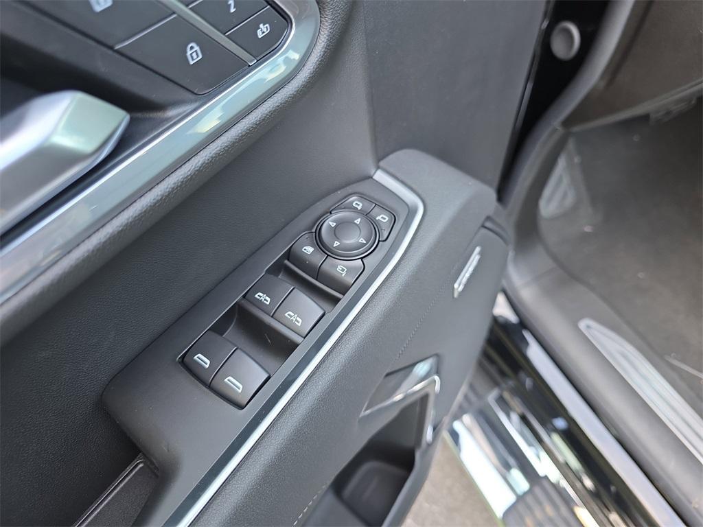 new 2026 GMC Sierra 1500 car, priced at $65,670