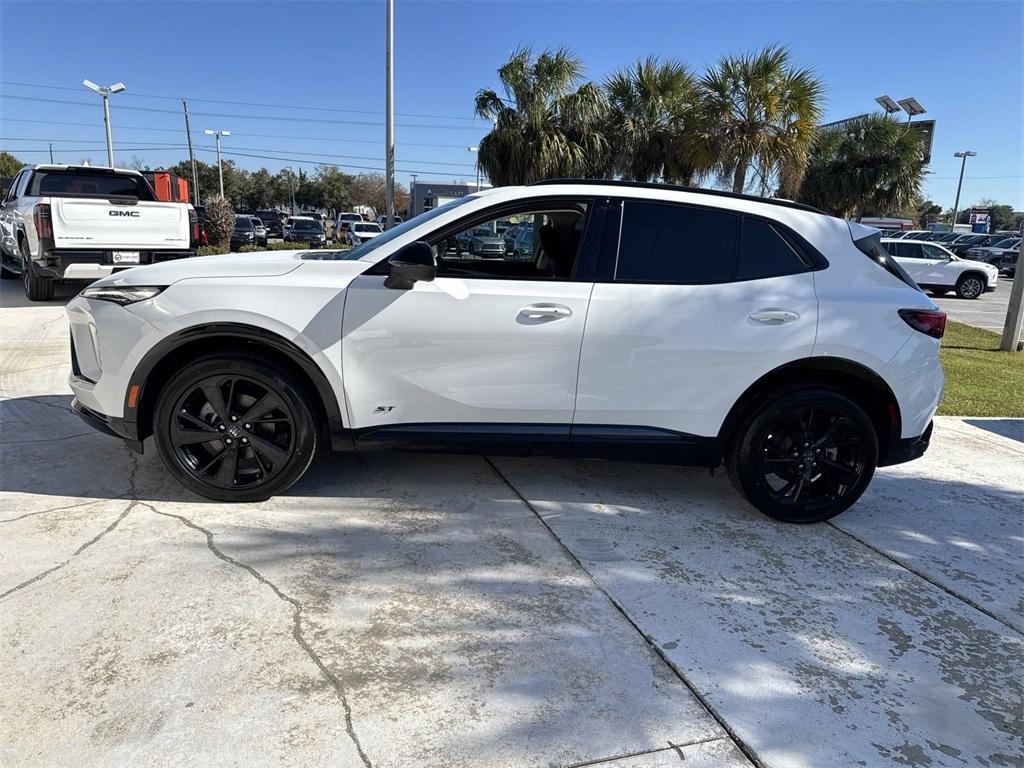 new 2025 Buick Envision car, priced at $38,900