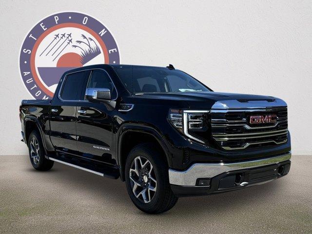 new 2025 GMC Sierra 1500 car, priced at $63,040