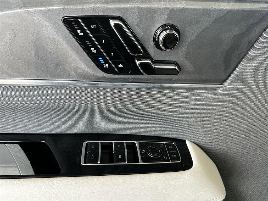 new 2025 Cadillac Escalade IQ car, priced at $142,405