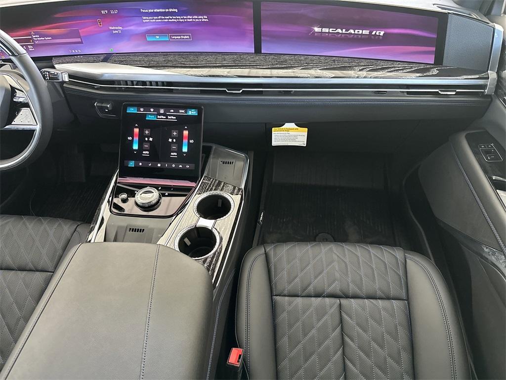 new 2025 Cadillac Escalade IQ car