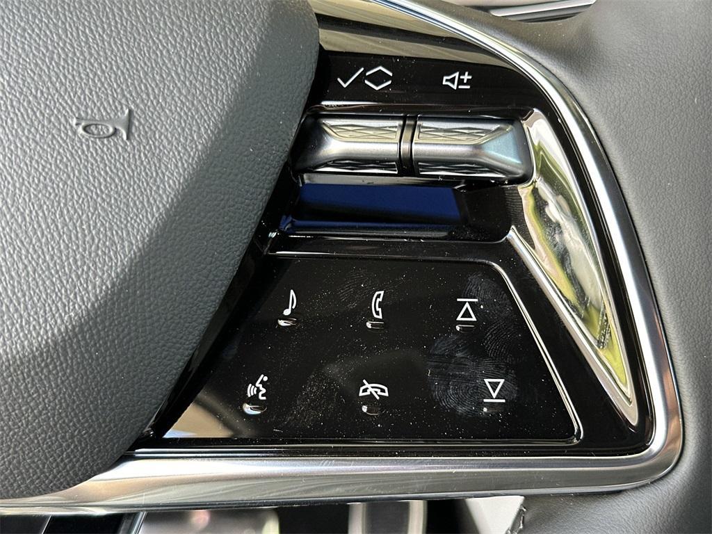new 2025 Cadillac OPTIQ car, priced at $57,065