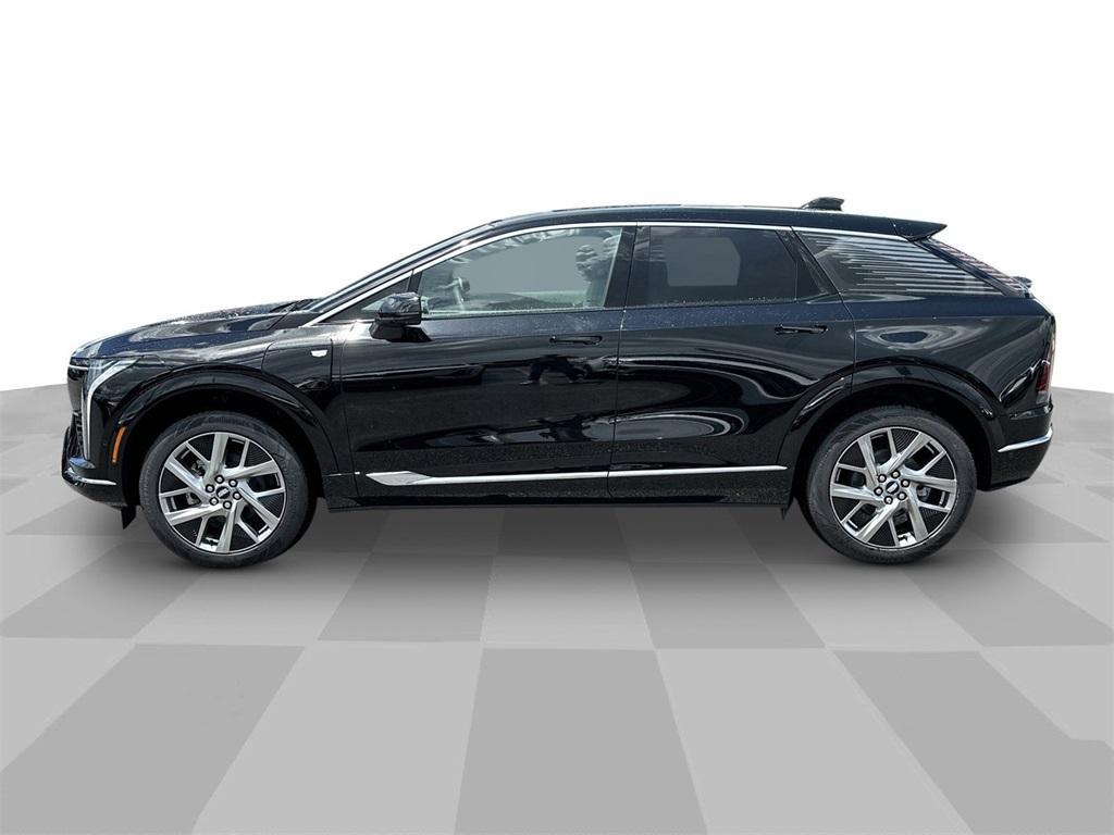 new 2025 Cadillac OPTIQ car, priced at $57,065