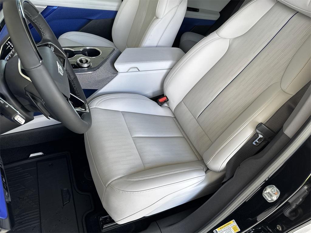 new 2025 Cadillac OPTIQ car, priced at $57,065