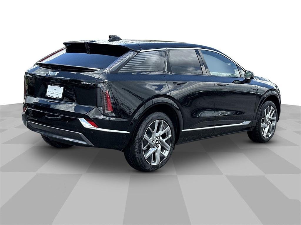 new 2025 Cadillac OPTIQ car, priced at $57,065