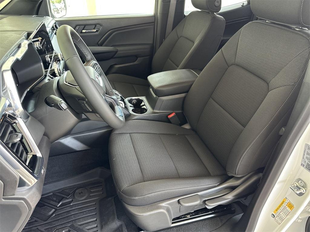 new 2025 GMC Canyon car, priced at $46,505