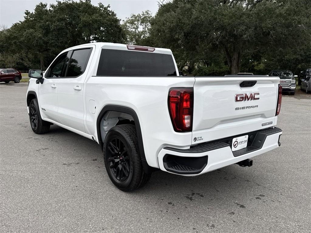 new 2025 GMC Sierra 1500 car, priced at $47,245