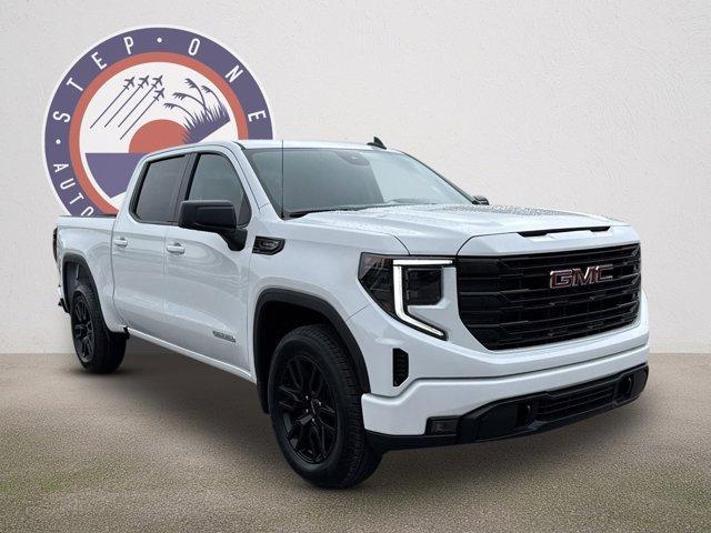 new 2025 GMC Sierra 1500 car, priced at $50,295