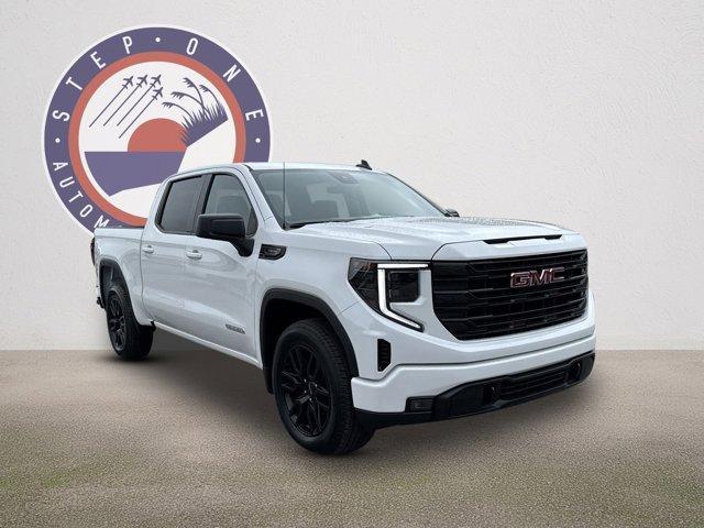 new 2025 GMC Sierra 1500 car, priced at $50,295