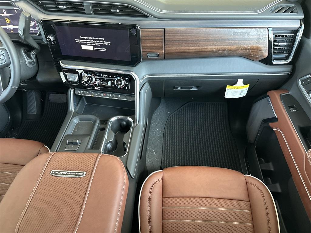 new 2025 GMC Sierra 2500 car, priced at $96,150