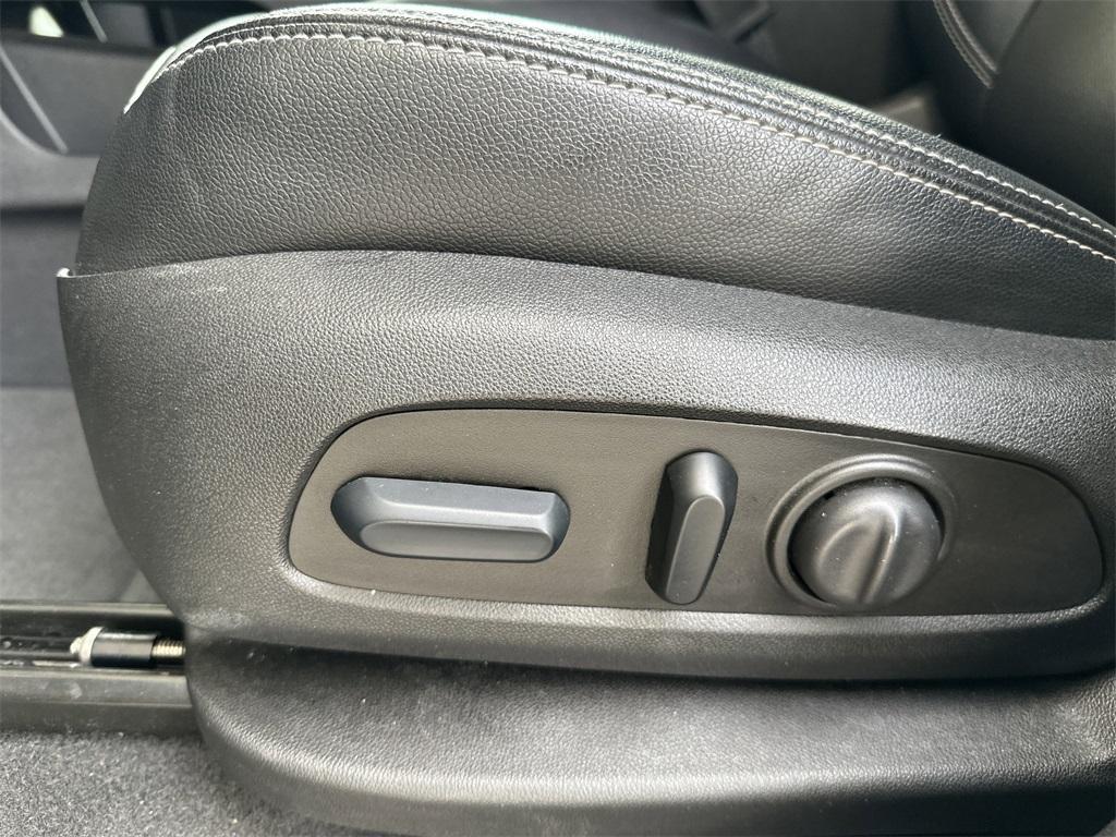 used 2023 GMC Terrain car, priced at $21,281