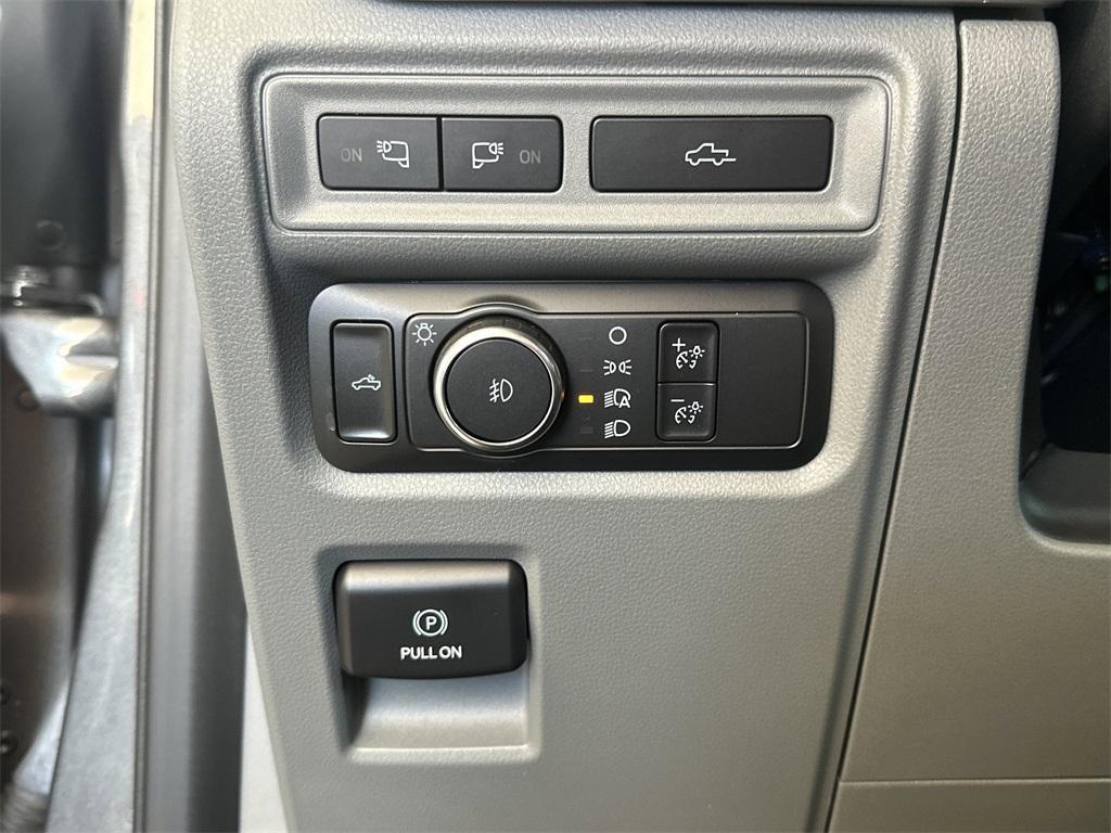 used 2022 Ford F-150 car, priced at $34,593