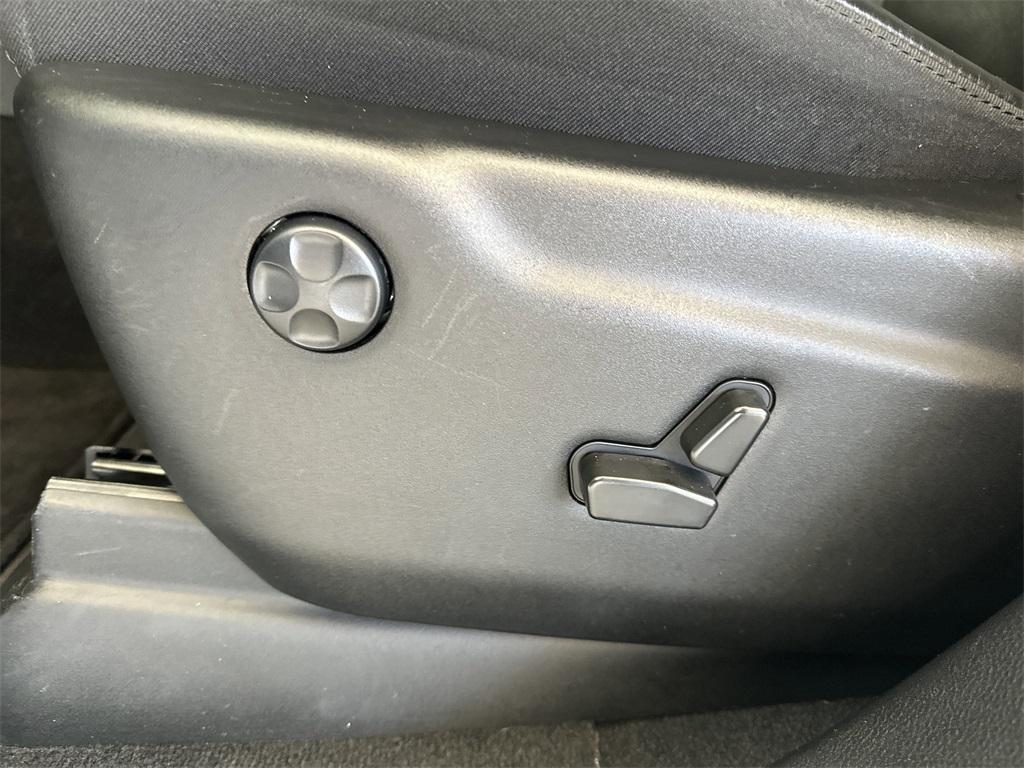 used 2022 Jeep Grand Cherokee WK car, priced at $26,491