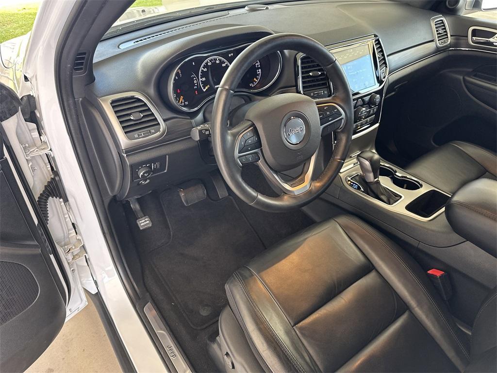 used 2022 Jeep Grand Cherokee WK car, priced at $26,491