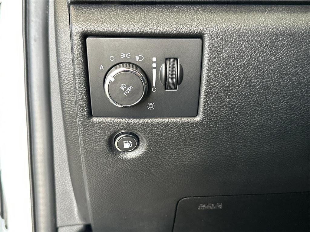 used 2022 Jeep Grand Cherokee WK car, priced at $26,491