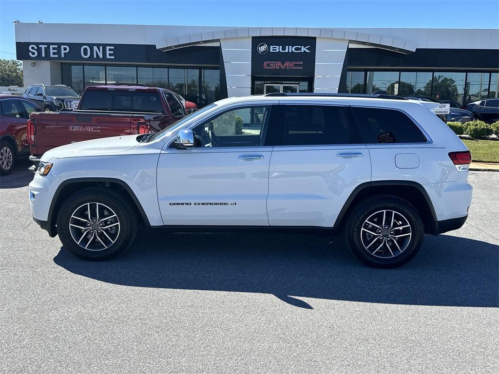 used 2022 Jeep Grand Cherokee WK car, priced at $26,491
