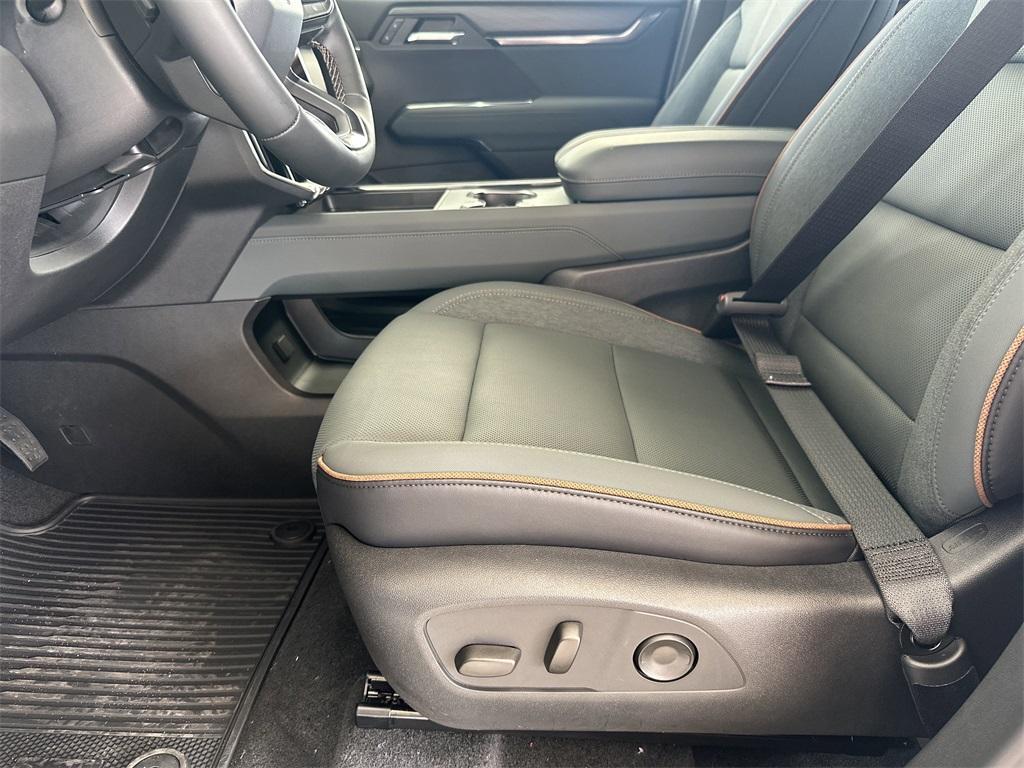 new 2026 GMC Acadia car, priced at $59,502