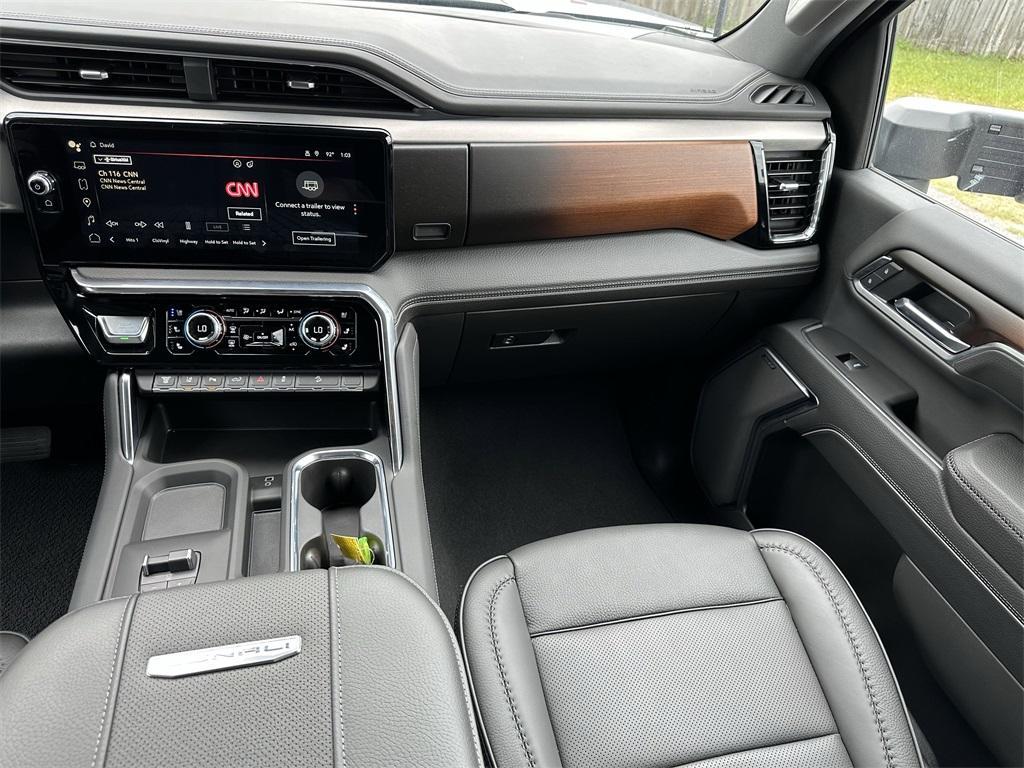 used 2025 GMC Sierra 2500 car, priced at $81,845