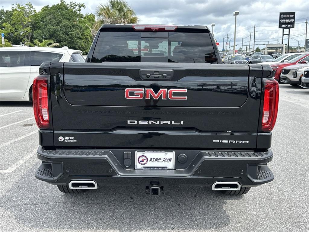 new 2025 GMC Sierra 1500 car, priced at $72,044