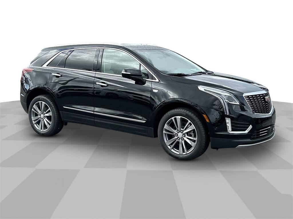 new 2025 Cadillac XT5 car, priced at $57,815